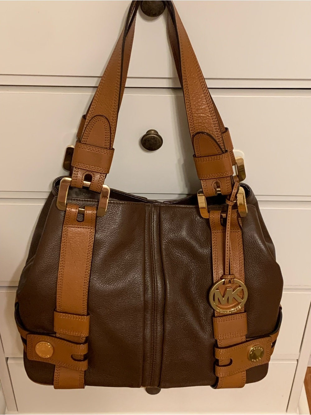 MICHAEL Michael Kors Dark Brown Leather Shoulder Bag with Tan Straps